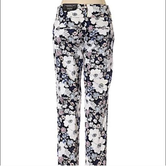 Ann Taylor Floral Straight Leg Pants - Picture 3 of 4